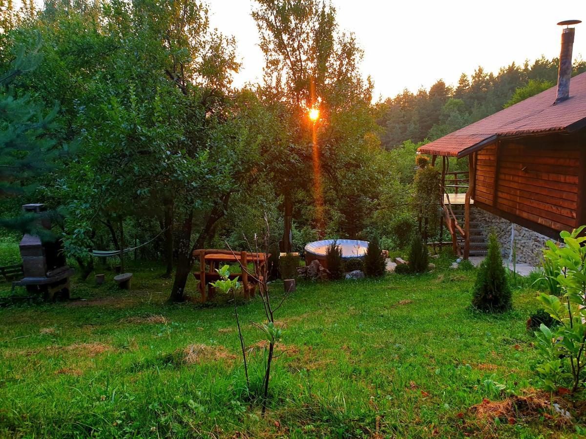 Mystically Wood House In The Forest Carjari Exterior foto
